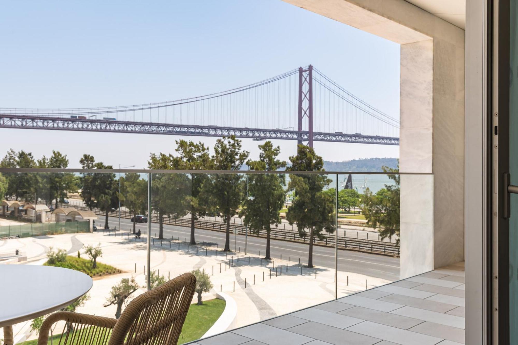 Hyatt Regency Lisbon Hotel Exterior photo